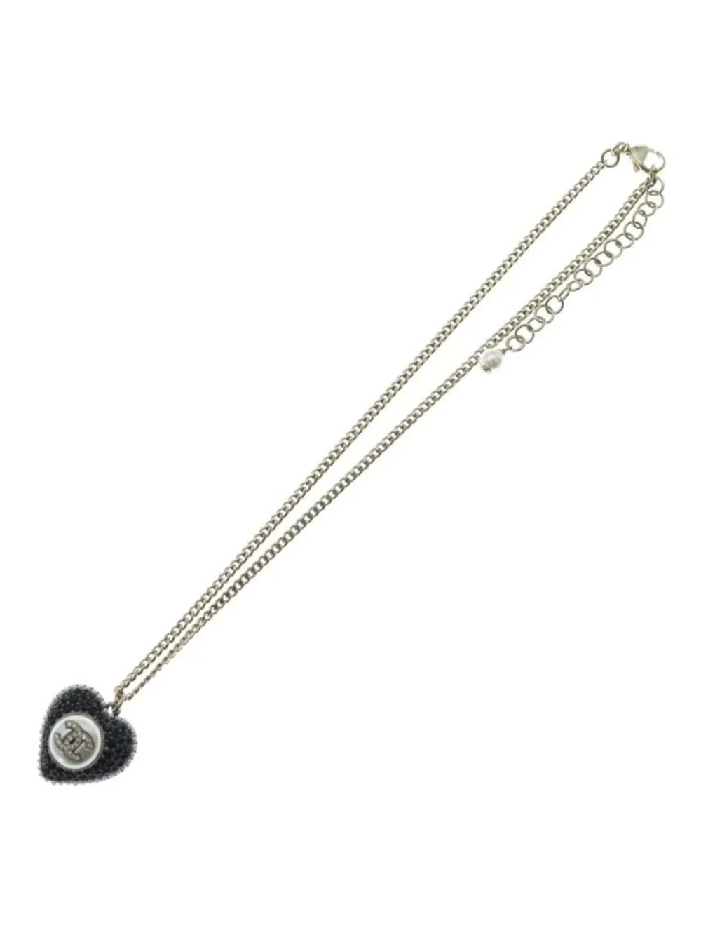 Chanel heart motif